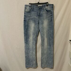 Classic Blue Straight Jeans with Vintage Appeal